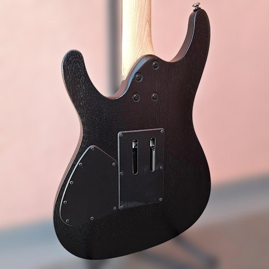 ■Ibanez S570 WK アイバニーズ Edge-Zero II