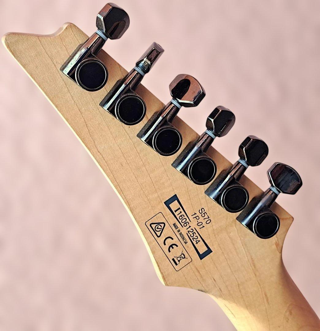 ■Ibanez S570 WK アイバニーズ Edge-Zero II
