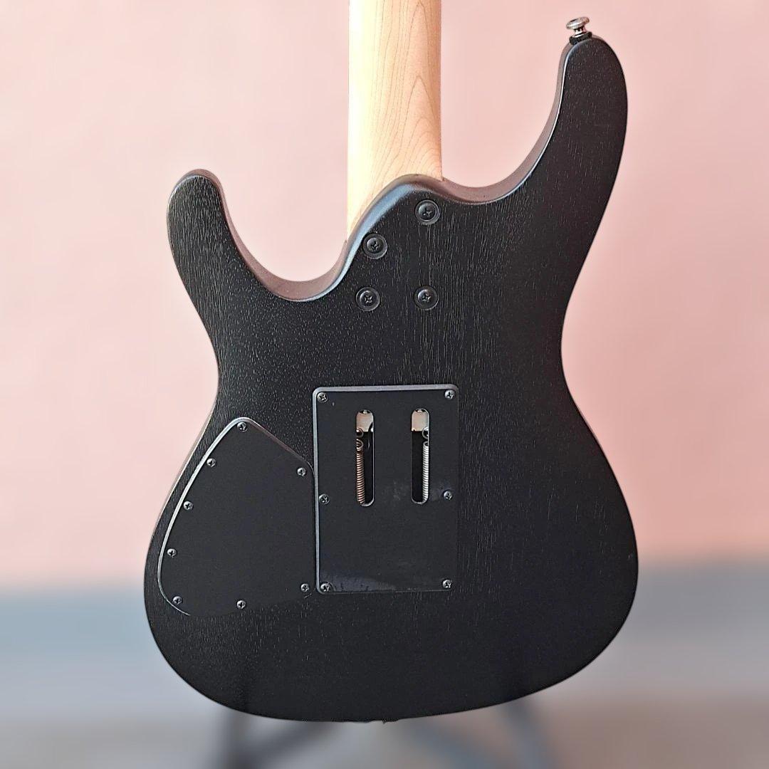 ■Ibanez S570 WK アイバニーズ Edge-Zero II