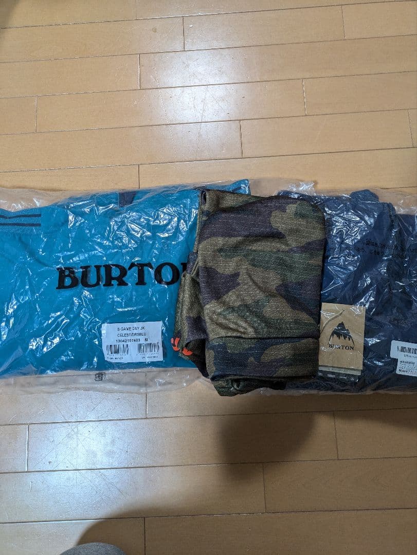 Burton 子ども用スノーボードジャケット
