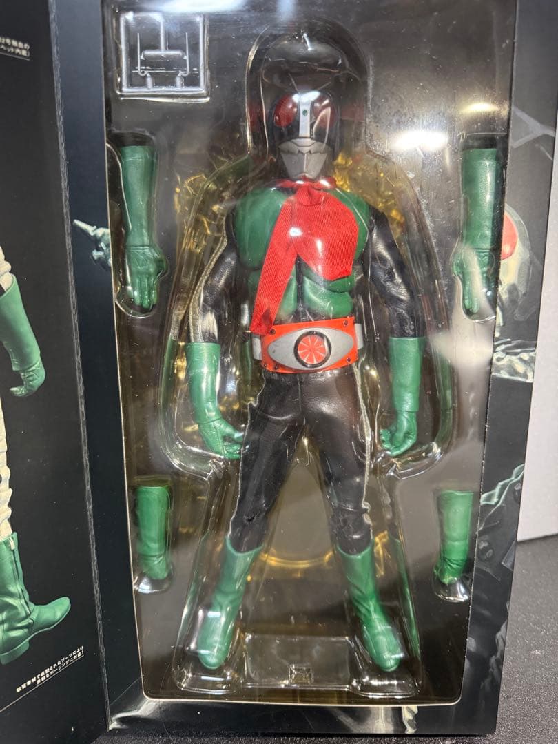 新品未開封品　メディコムトイRAH DX 仮面ライダー旧2号 Ver.2.0