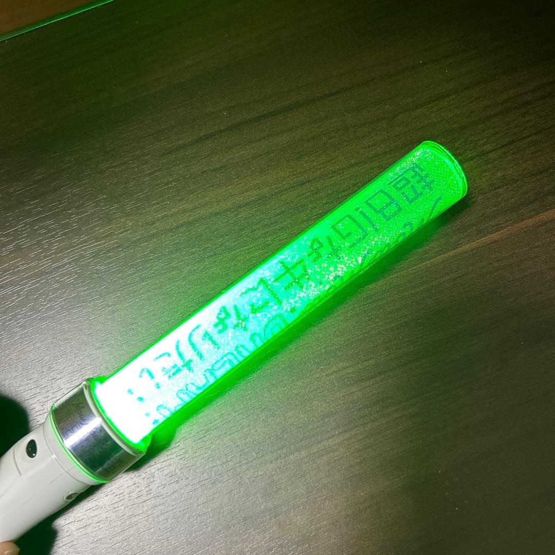M!LK ペンライト　mowmowdream カラチェン