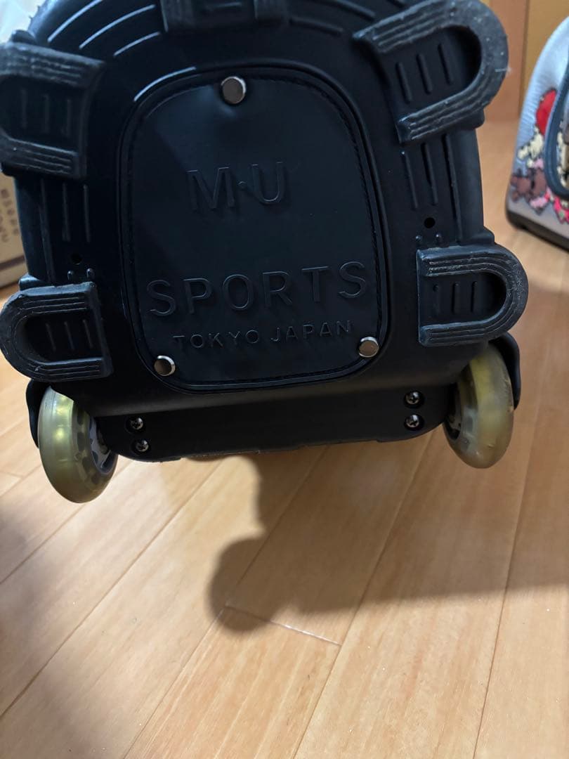 M SPORTS キャディーとボストンバッグ