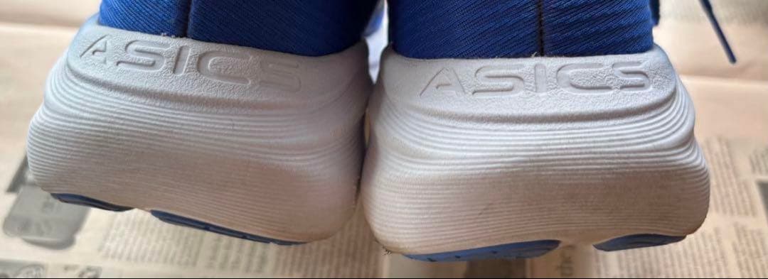 ③ asics　GEL-NIMBUS 27　アシックス　ランニングシューズ