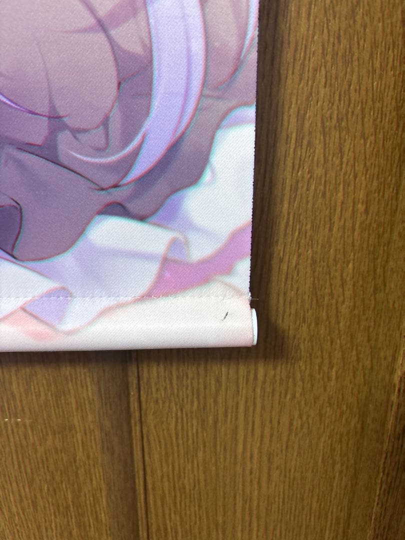 おもちもなか タペストリー B2