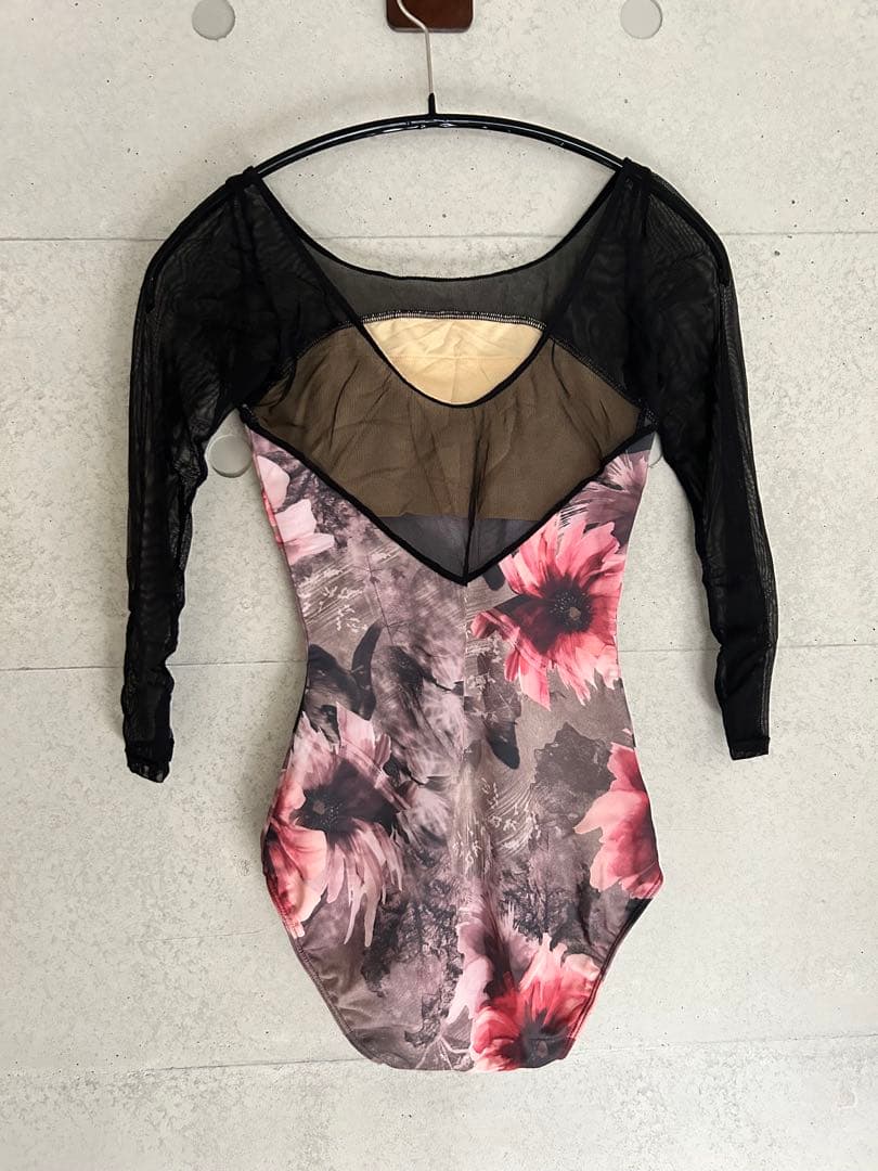 【クロウサギ】leotard tokyo レオタード　Sサイズ