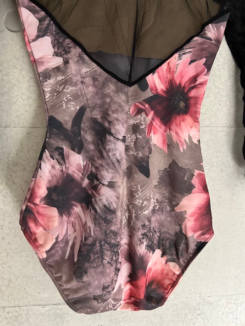 【クロウサギ】leotard tokyo レオタード　Sサイズ