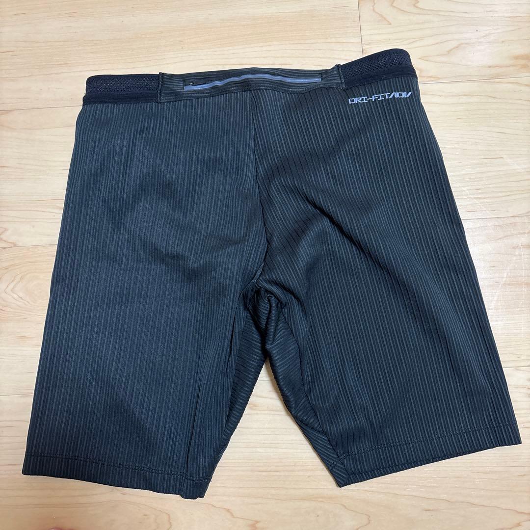 Nike エアロスイフト　タイツ　Lサイズ
