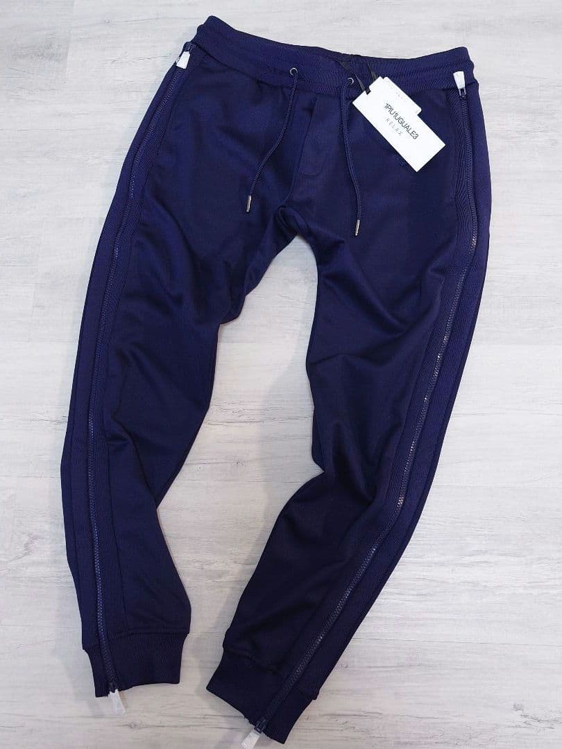 新品Sサイズ 上下セット 1PIU1UGUALE3 RELAX ジップロゴ