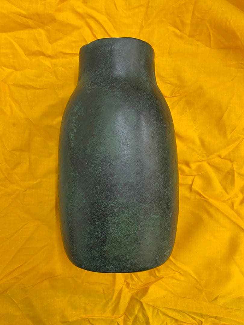 635. 西大由　百寿　花瓶