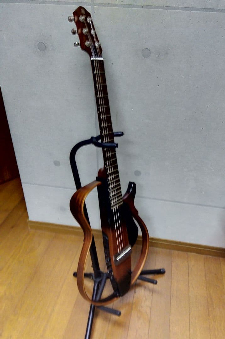 Yamaha サイレントギター 6弦 ブラウン SLG200S ケースあり
