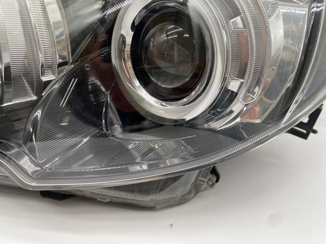 スバル レガシィ BM/BR系 純正ヘッドライト 左 HID プロジェクター