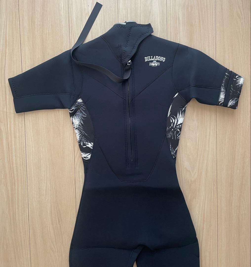 BILLABONG シーガル レディース ＭＬ新品未使用 ウェットスーツ