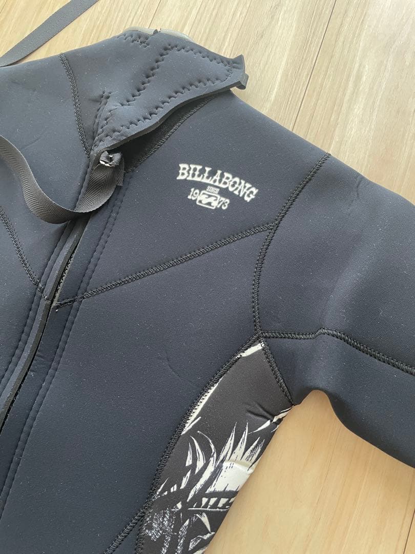 BILLABONG シーガル レディース ＭＬ新品未使用 ウェットスーツ