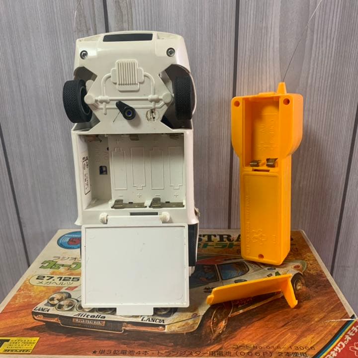 ランチャ　トイラジコン ジャンク