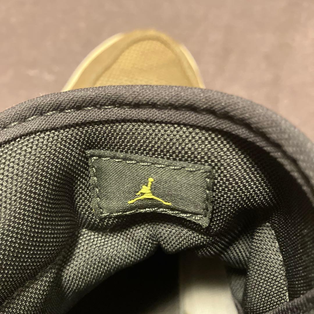 【NIKE】エアジョーダン1 ブラウン 合皮のような手触り