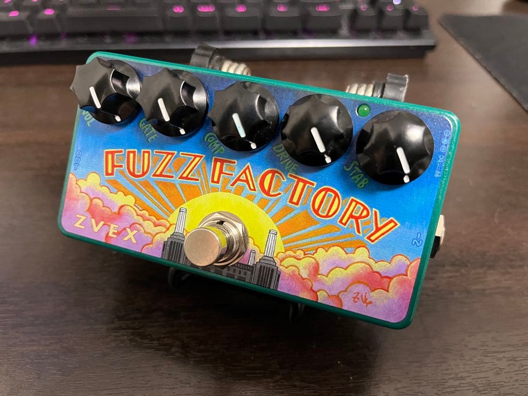 ZVEX Fuzz Factory　ギターエフェクター