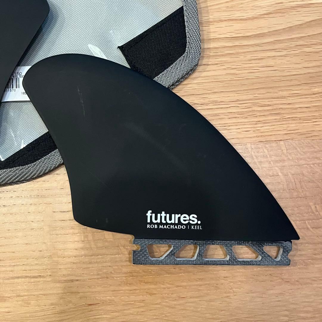 FUTURES FIN MACHADO KEEL TWIN FIN ロブマチャド