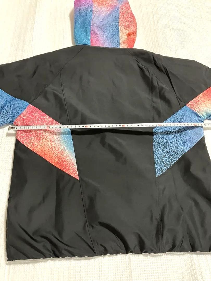 専用 アンダーアーマーUnderArmour ウィンドブレーカー
