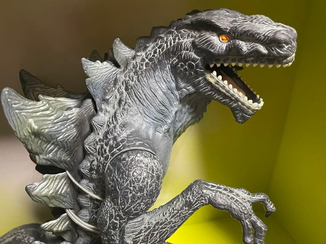 Supreme GODZILLA アクション フィギュア