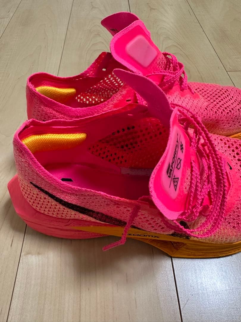 NIKEヴェイパーフライ3 ピンク 27cm