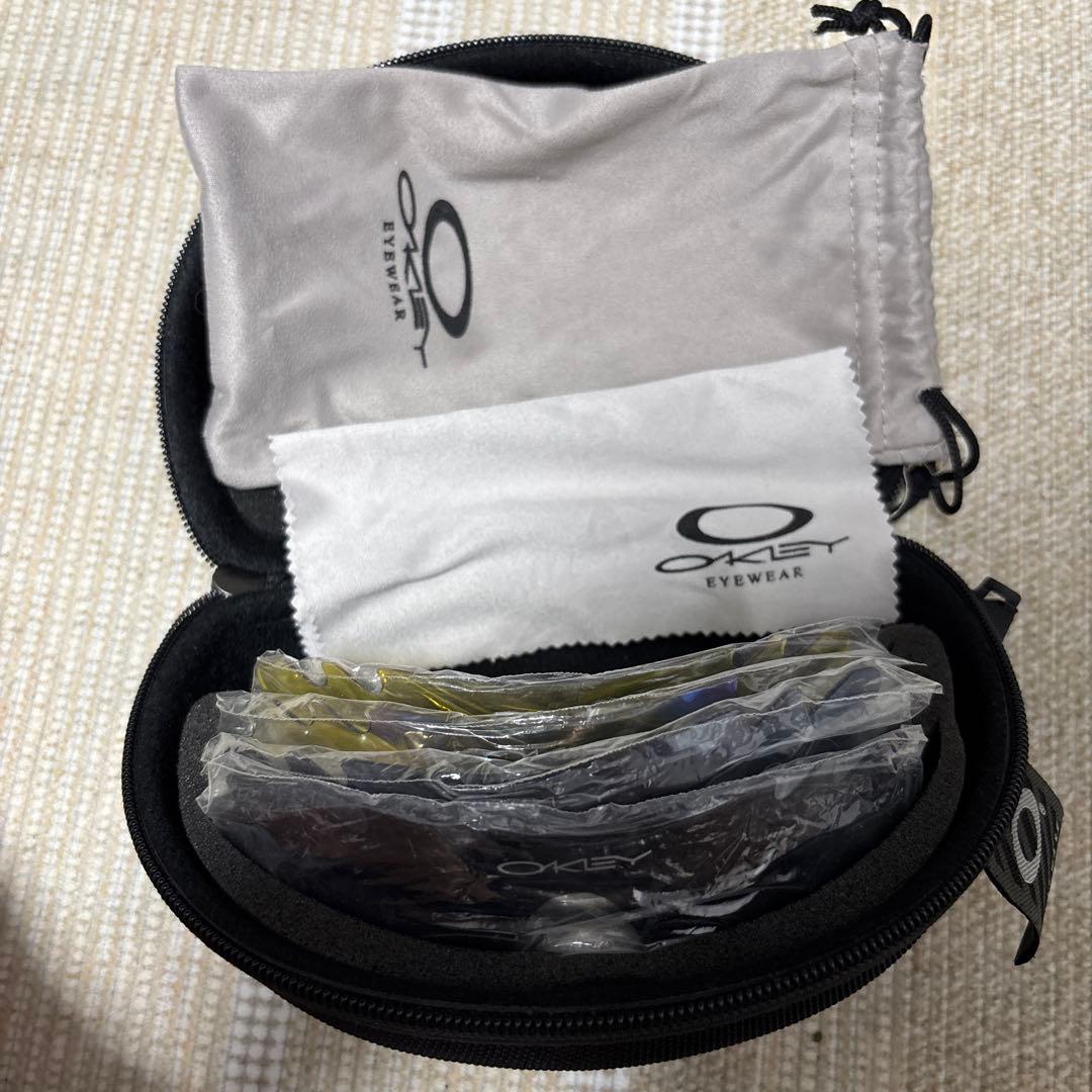 Oakley サングラス 4色レンズ付き