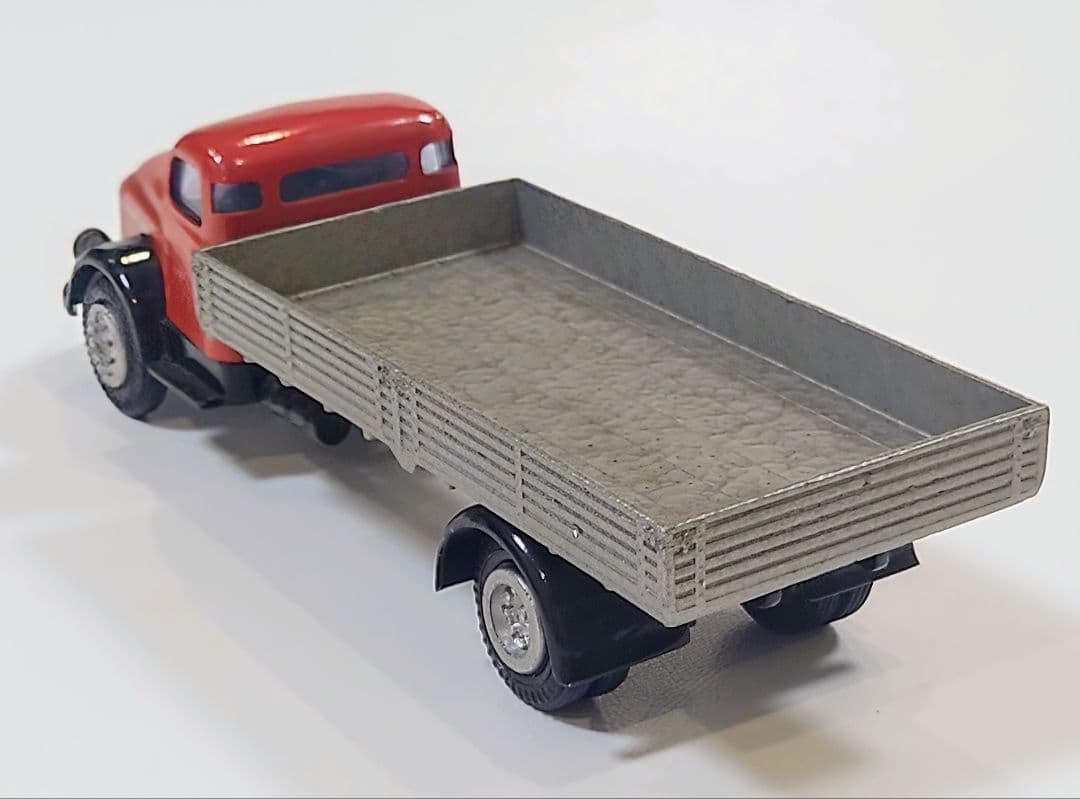 【SALE】TEKNO VOLVOLartbitLostragnTruck