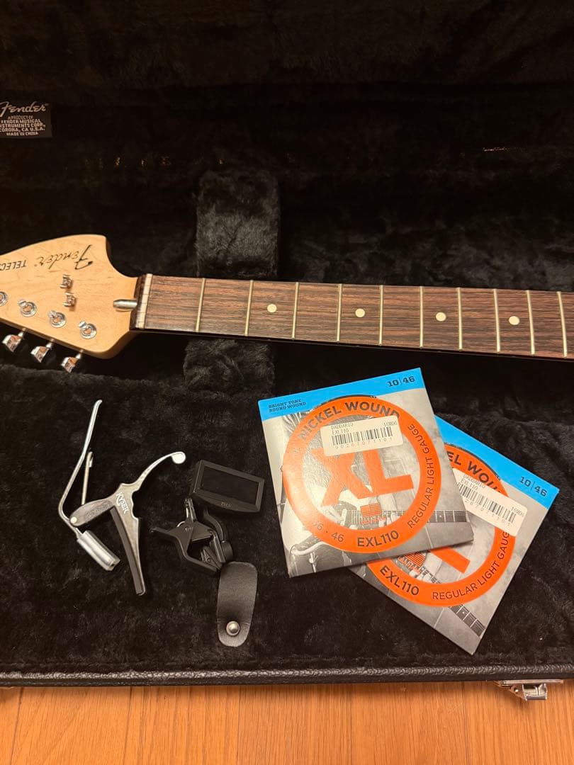 ギター FENDER Chris Shiflett Telecaster Deluxe