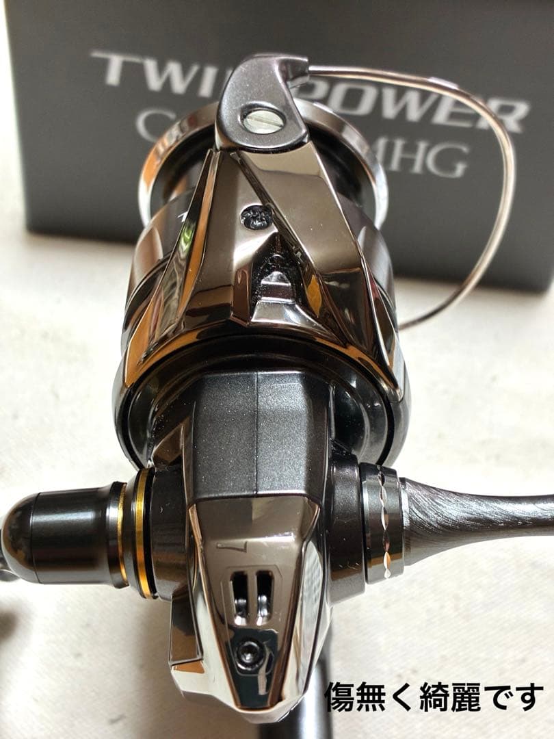 【極美品】シマノ リール24ツインパワーC3000MHG【カスタム品】