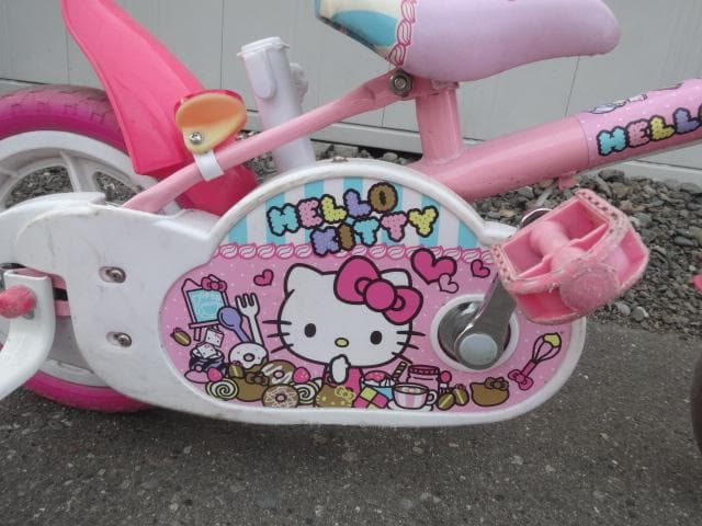 キティ　キティちゃん　自転車　補助輪付き　サンリオ　12インチ　14インチ