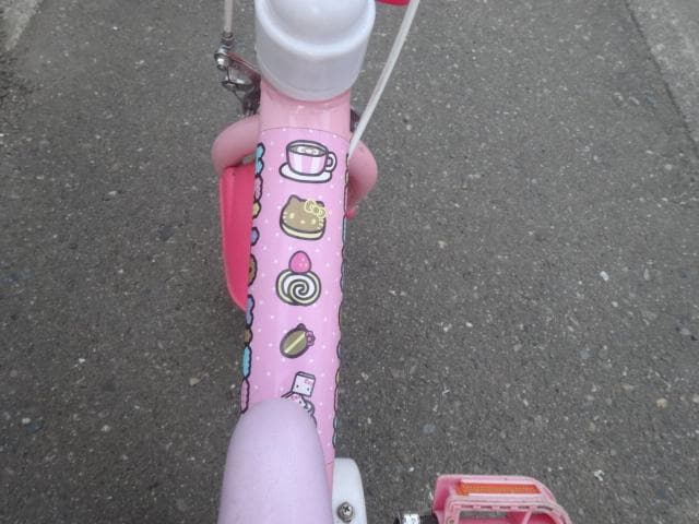 キティ　キティちゃん　自転車　補助輪付き　サンリオ　12インチ　14インチ