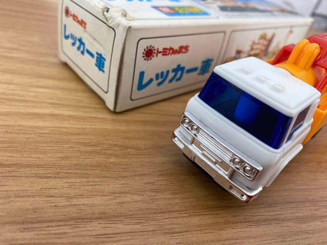 超激レア70年代トミカのまちレッカー車　絶版　箱傷多い為値引き価格