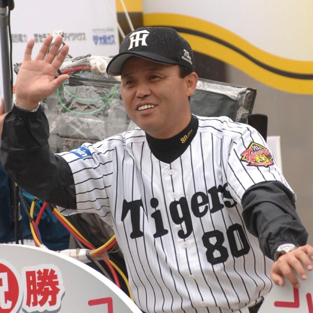 【激レア】 阪神タイガース 岡田彰布 監督 プロコレクションユニフォーム XO