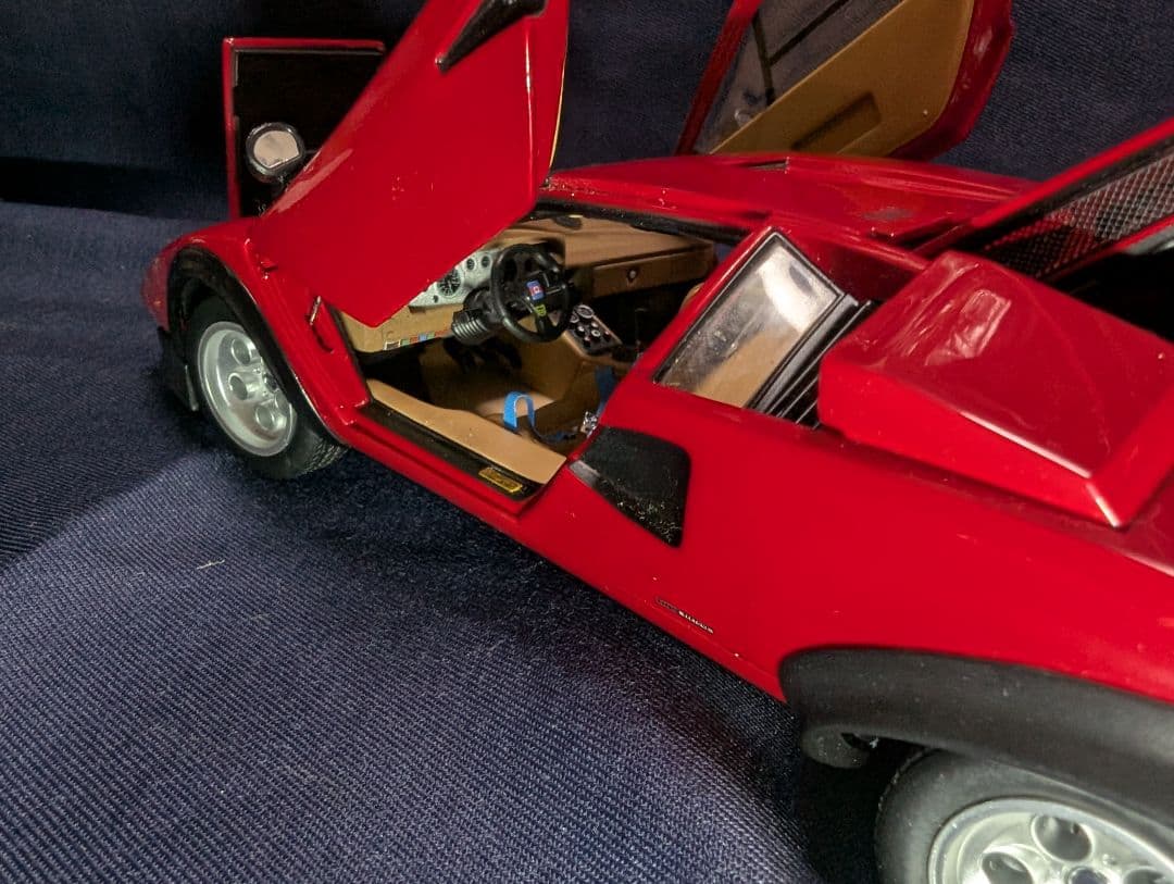 京商1/18 Lamborghini Countach LP500S WW