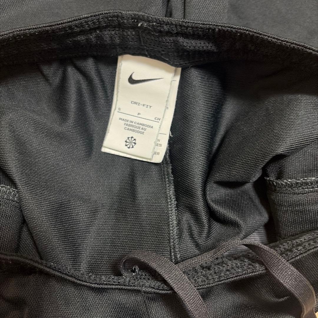 美品 ナイキ DRY-FIT ジャージ 上下セット ワンポイント ブラック S