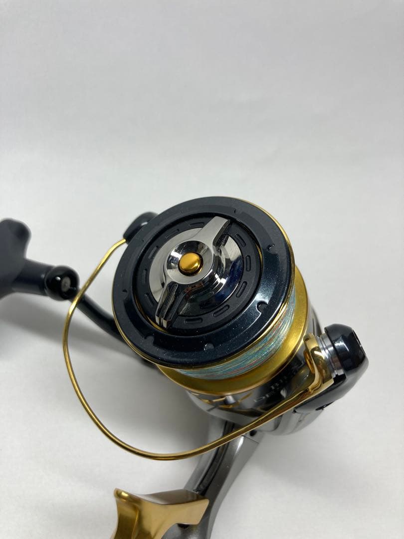 SHIMANO BB-X DESPINA C3000DXG スピニングリール