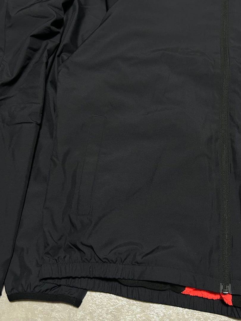 未使用 セットアップ asics AIM-TRG裏トリコットウインドブレーカー