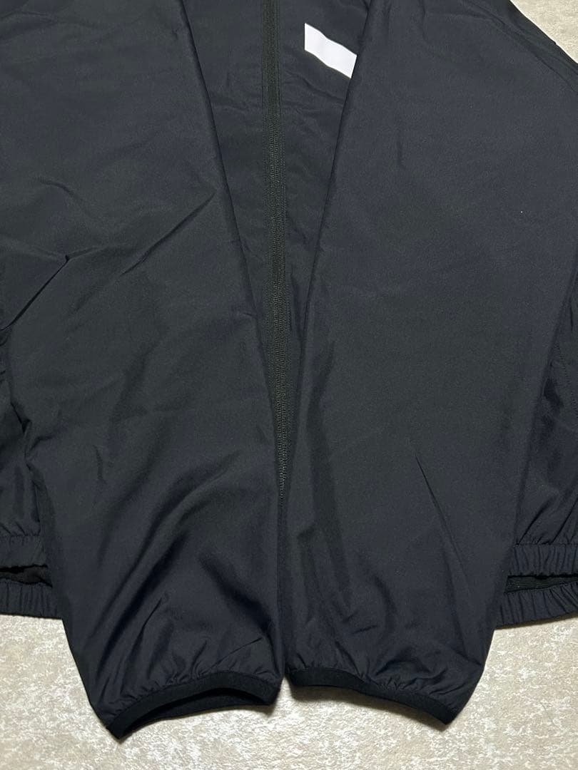 未使用 セットアップ asics AIM-TRG裏トリコットウインドブレーカー