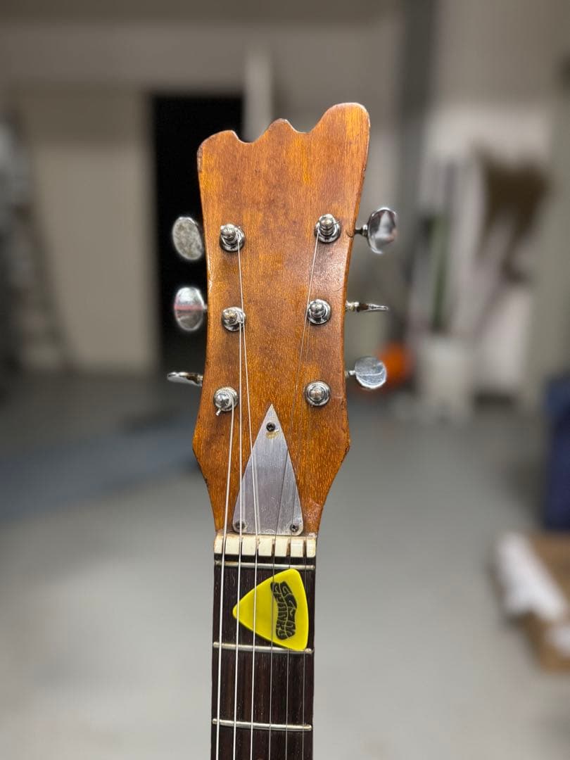 激レア！GUYATONE LG-127Tと思われるギターです