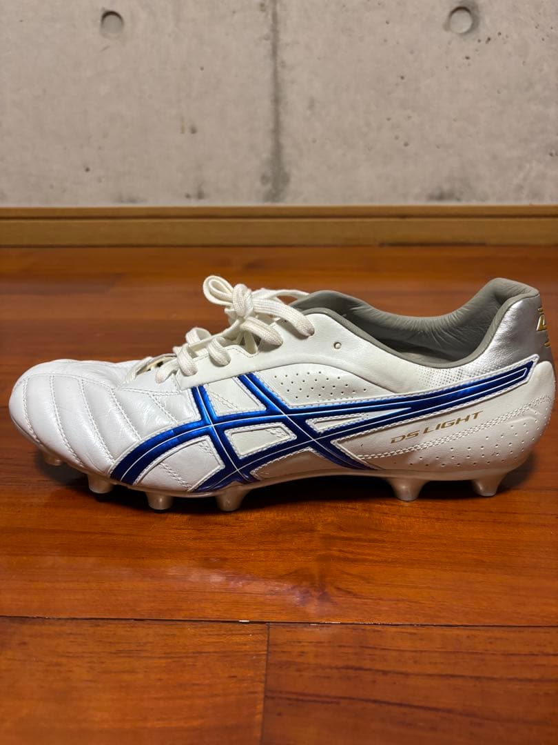 アシックス DSライト サッカースパイク 28.0cm