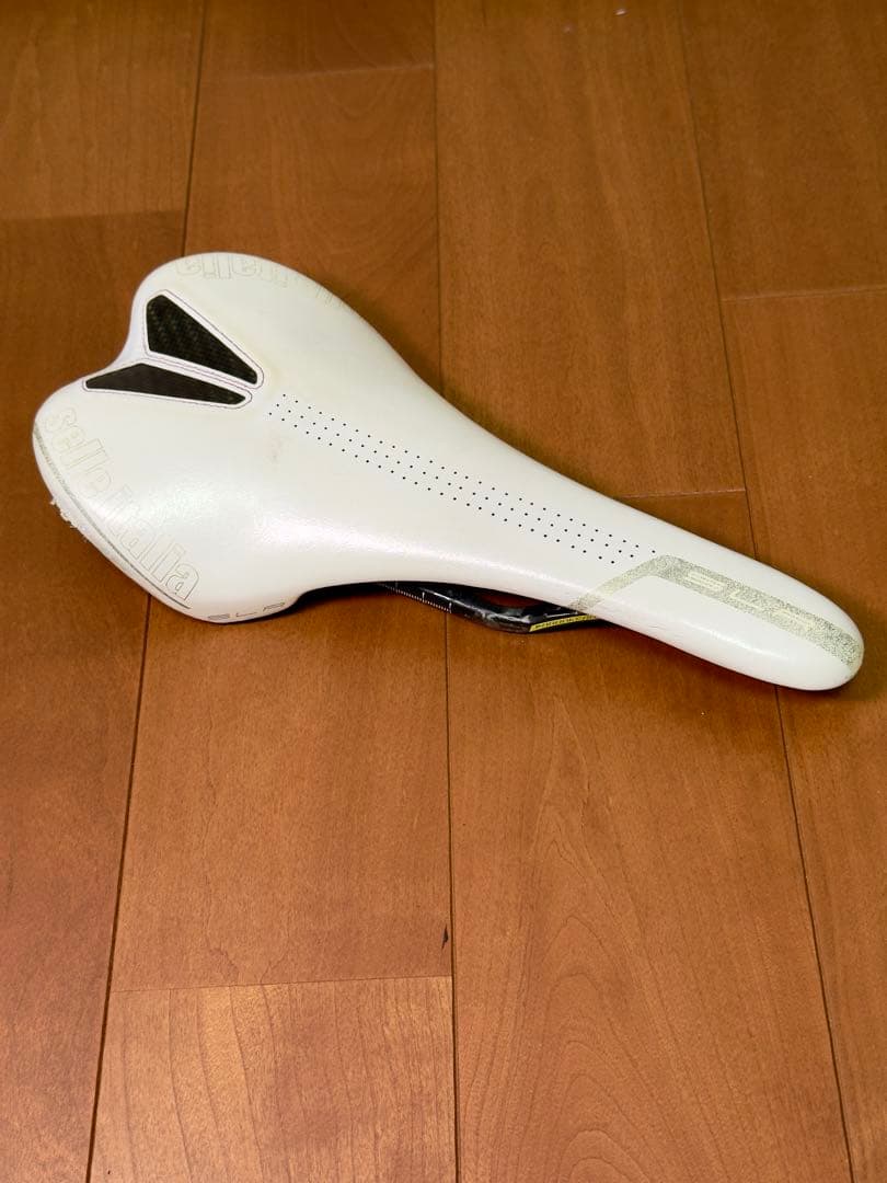 ☆Selle Italia☆セライタリア☆SLR キットカルボニオ☆