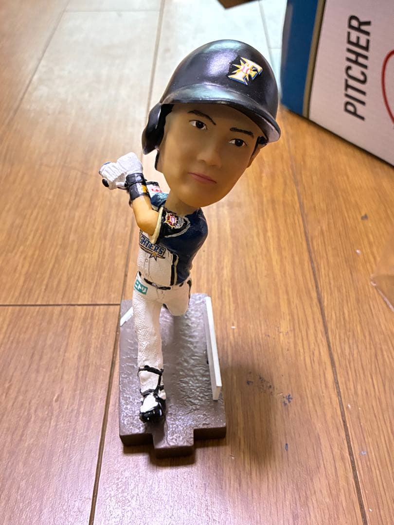 大谷翔平選手　非売品日本ハムfighters ボブルヘッド 打者 投手2体