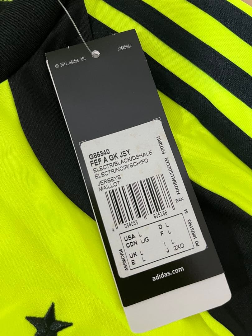 新品タグ付　スペイン代表 2014W杯 GKユニフォーム 2XO