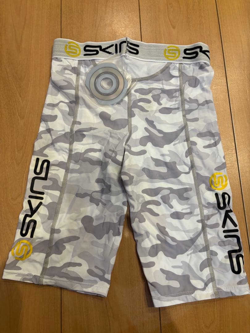 SKINS カモフラージュ タイツ メンズSサイズ