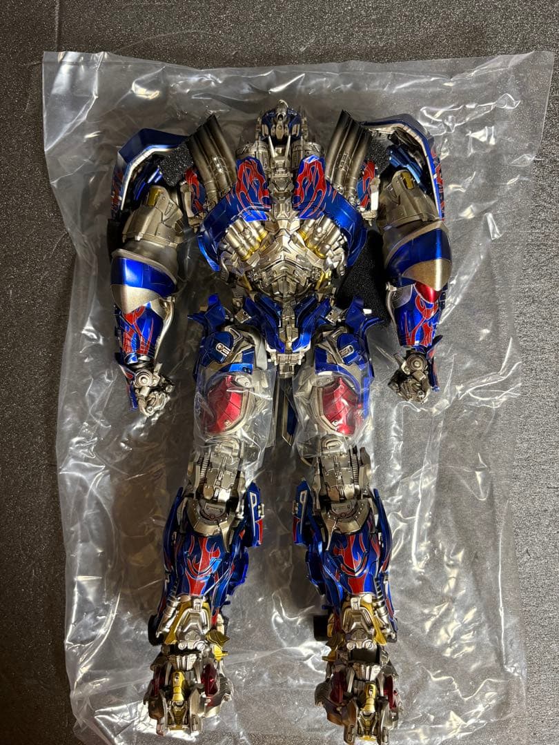 スリーゼロ　DLX オプティマスプライム　トランスフォーマー/最後の騎士王