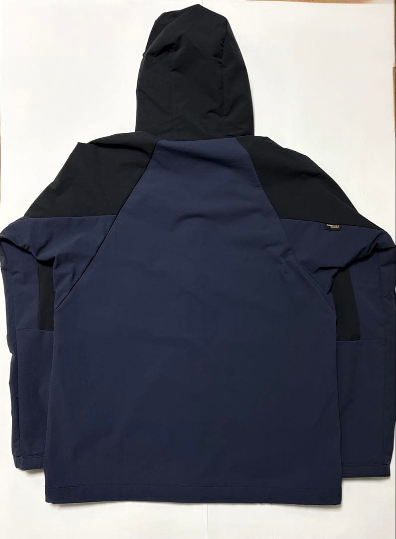 【美品】オークリー ⭐︎メンズアウター