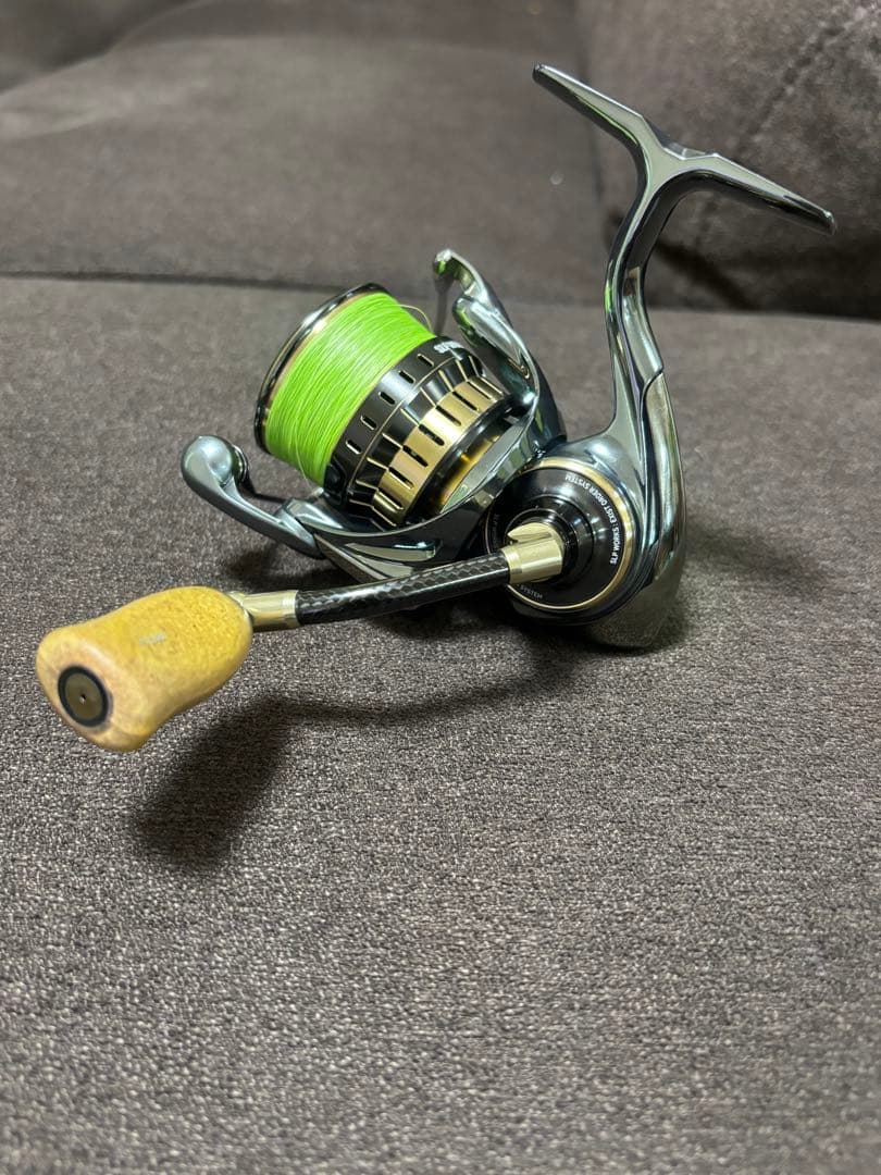 極美品　22イグジスト セミオーダー　2500XH