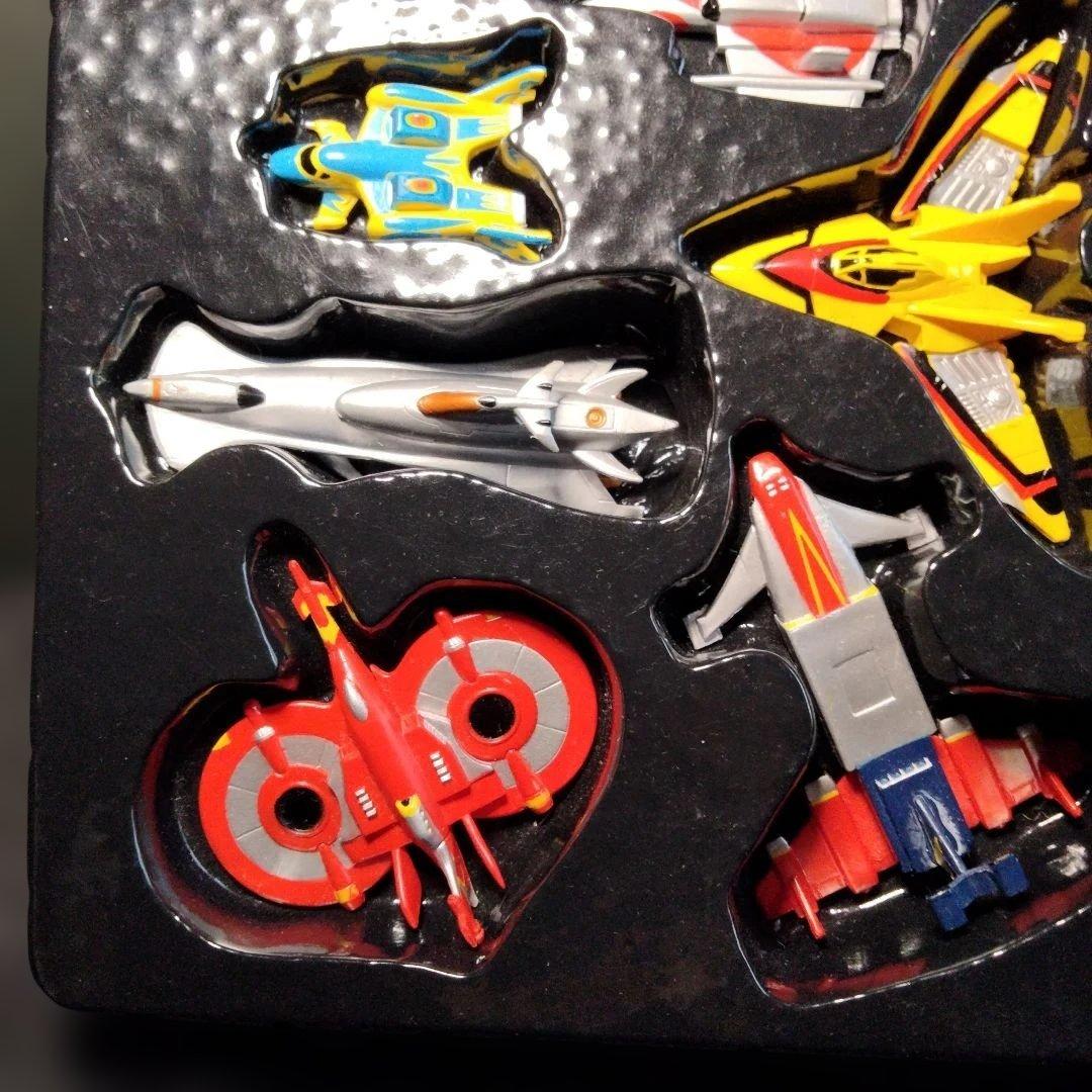 １９９７年発売　ウルトラマン　出撃！！　ウルトラメカセレクションIII