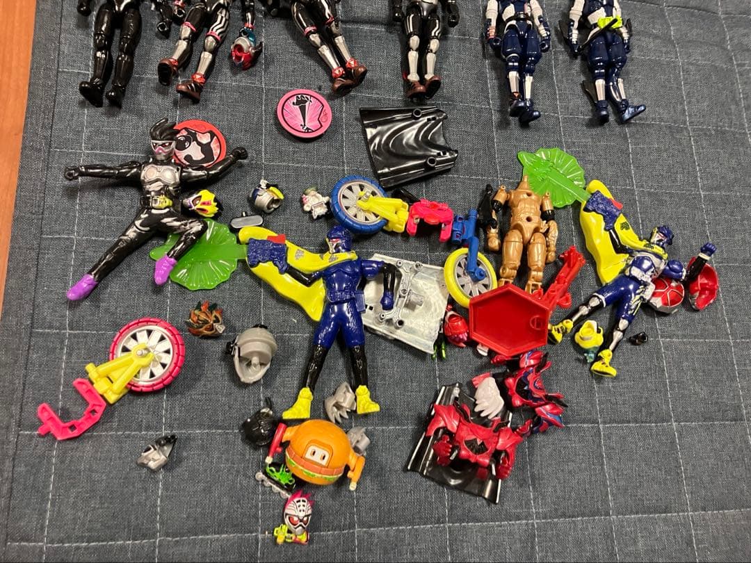 装動 仮面ライダーエグゼイド セット ジャンク