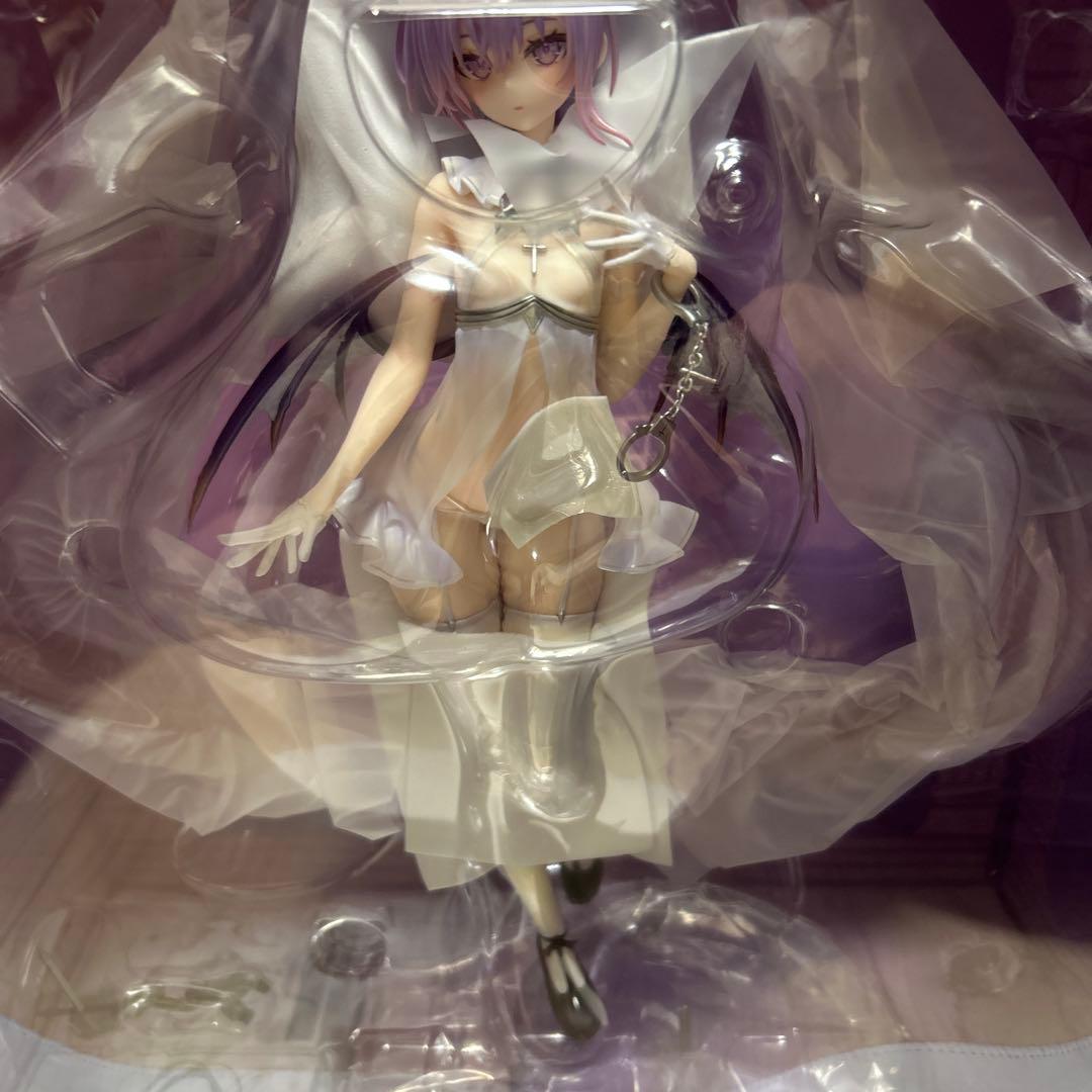 新品同様　WAVE イヴ カルネアデス設定画Ver. フィギュア rurudo